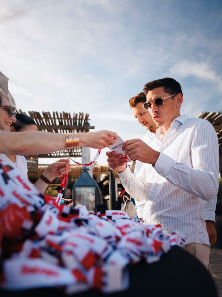 Accueil des invités pendant l’afterwork SeLoger à Palavas